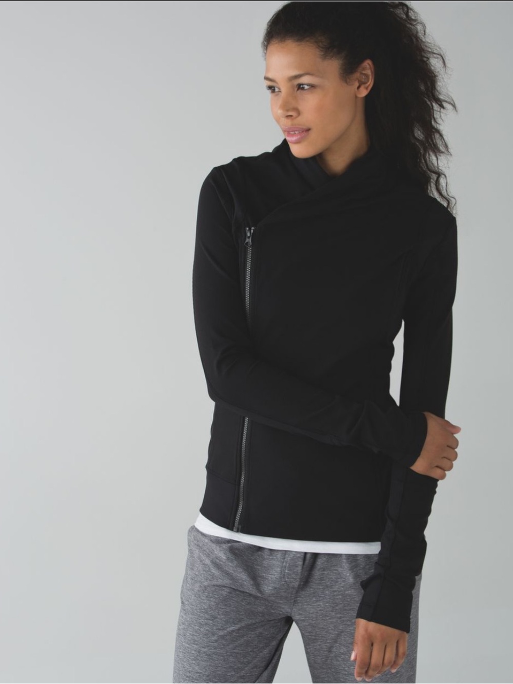 Lululemon Bhakti Yoga Jacket size 8 Black NWOT